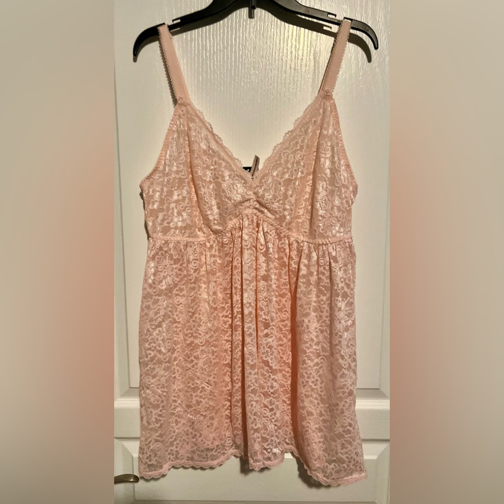 Delicate Lace Chemise - Light Pink